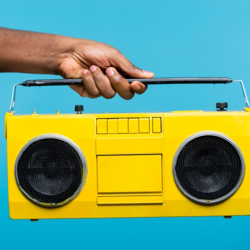 Os Efeitos do Rádio na Cultura Pop: Uma Viagem Musical e Cultural